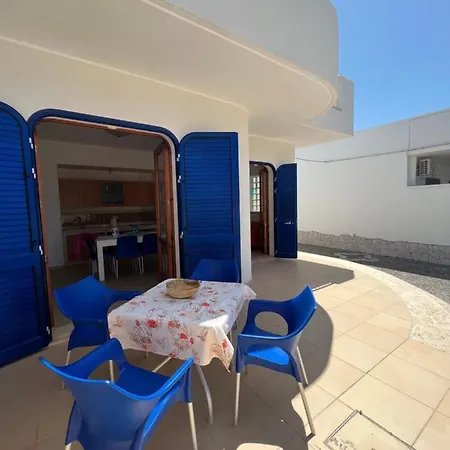 Ferienhaus Casa Tramontana Torre Lapillo